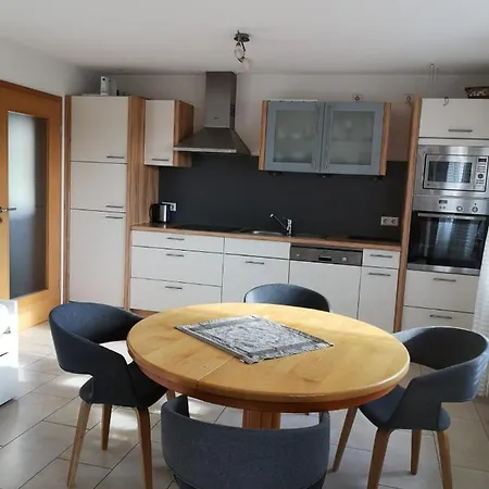 Landlebenleuter Apartment *