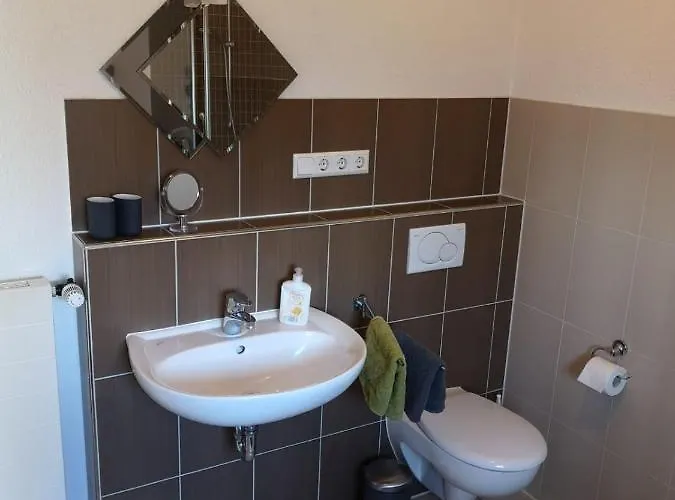 Landlebenleuter Apartman *